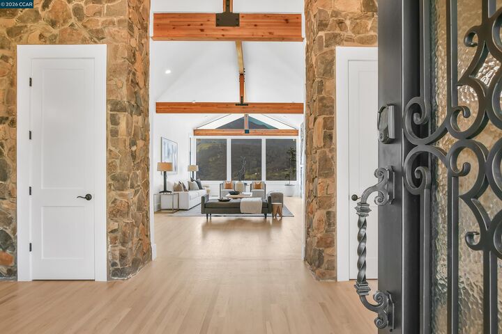 Property Photo:  420 Leon Ct  CA 94517 