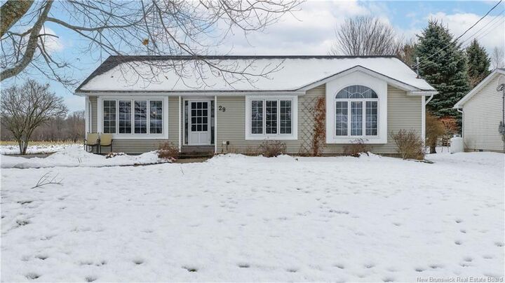 Property Photo:  29 Oak Court  NB E4E 2L7 