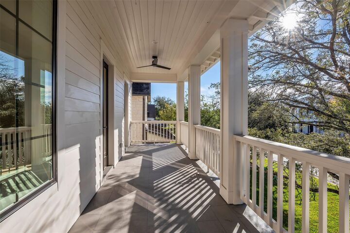 Property Photo: 1316 Althea Drive TX 77018