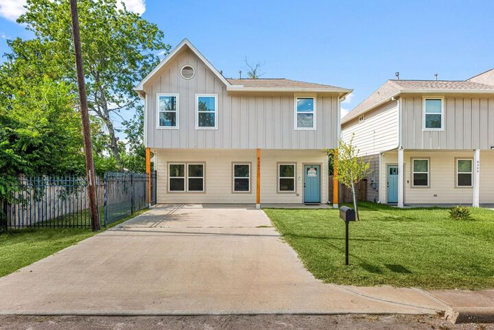 Property Photo:  8357 Tate Street  TX 77028 