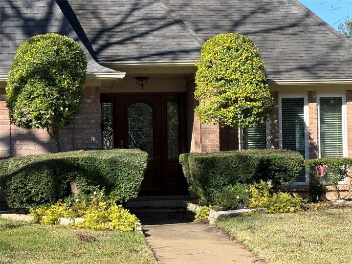 Property Photo: 1222 Bittersweet Drive TX 77406