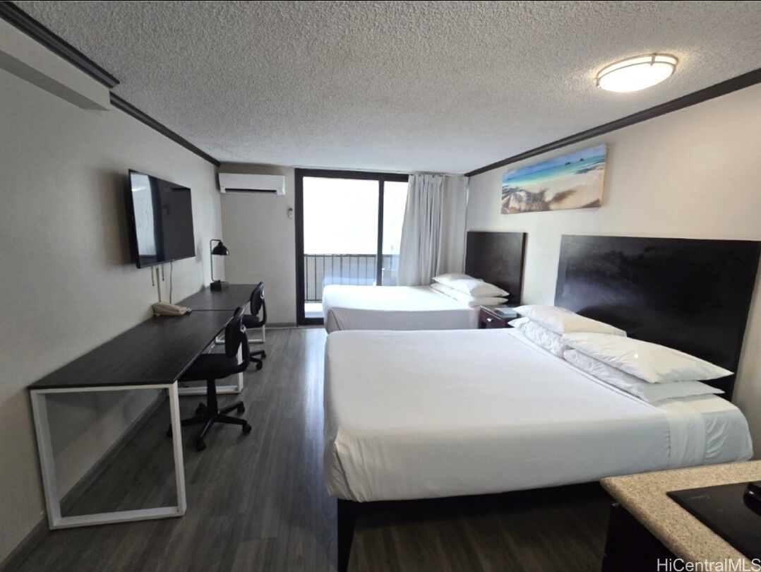 Property Photo:  2425 Kuhio Avenue 503  HI 96815 