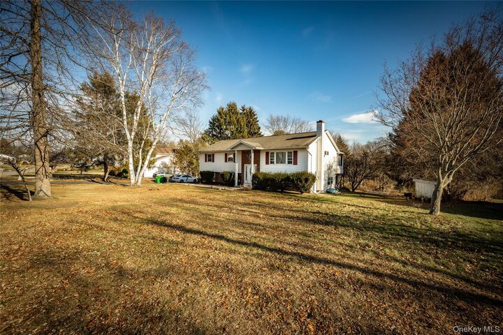 Property Photo:  76 Derick Drive  NY 12524 