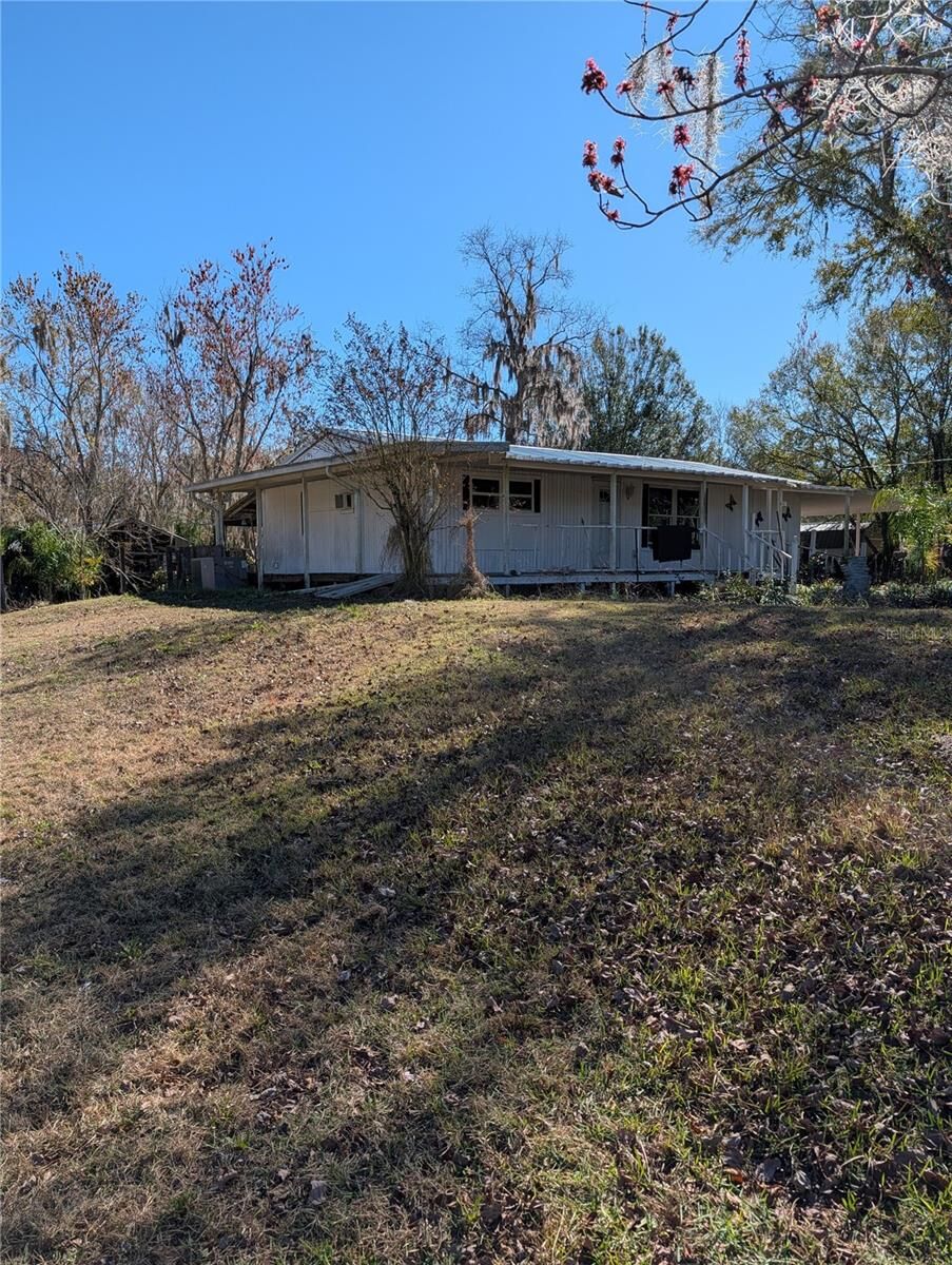 Property Photo:  10932 Pathfinder Trail  FL 33809 