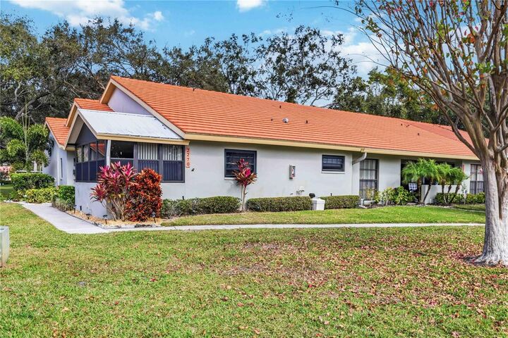 Property Photo:  2270 Citrus Court  FL 33763 