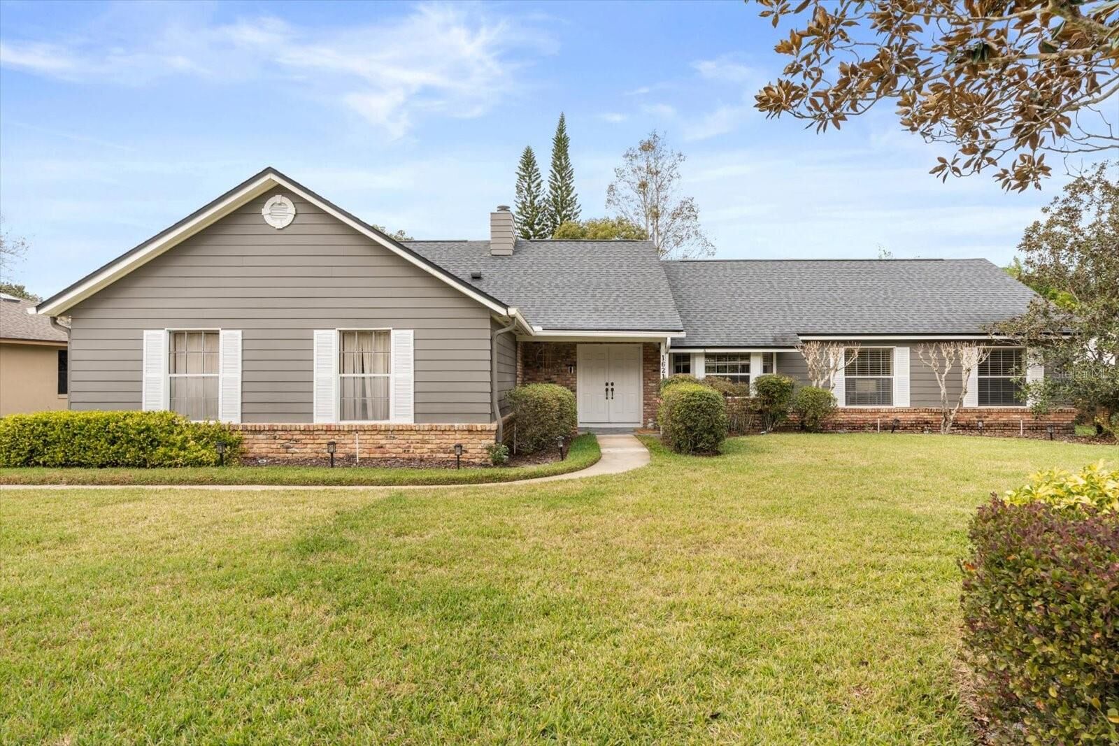 Property Photo:  1621 White Dove Drive  FL 32708 