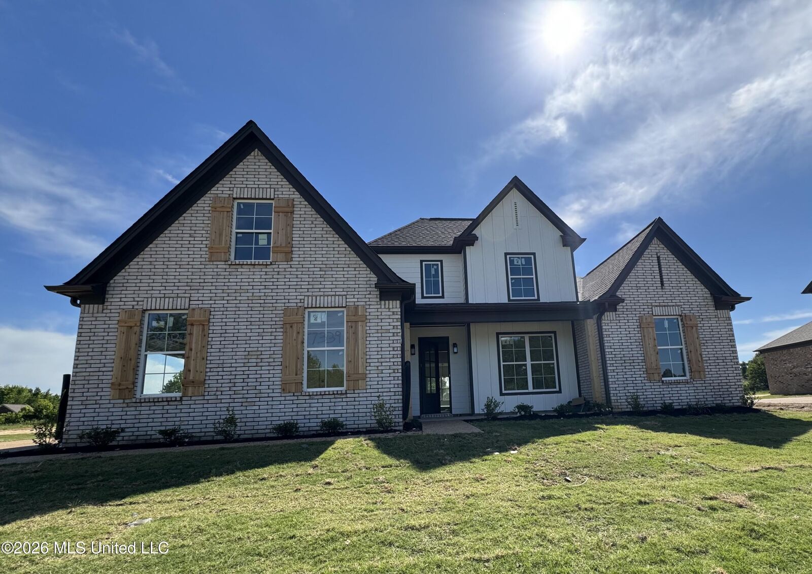 Property Photo:  7339 Newbury Drive  MS 38654 