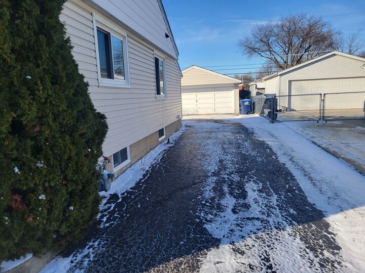 Property Photo:  2382 S Scott Street S  IL 60018 