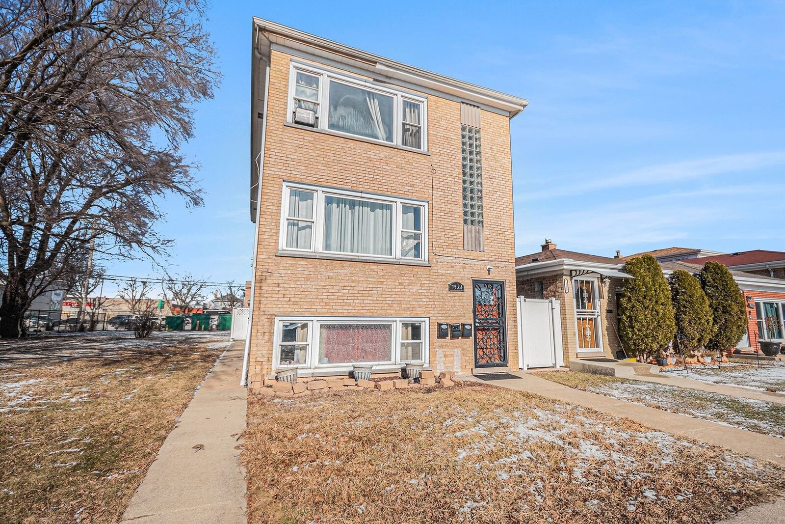 Property Photo: 7524 W 63rd Place IL 60501