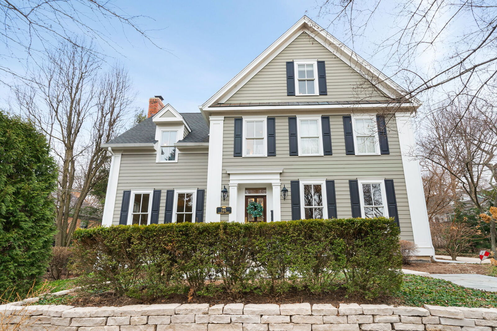 Property Photo: 146 Franklin Street IL 60134