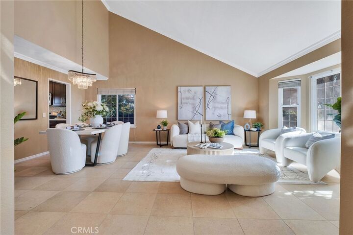 Property Photo:  907 Pineridge Street  CA 91784 