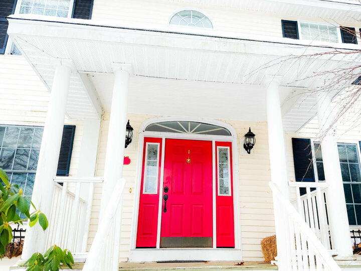 Property Photo:  125 Ridgeview Drive  ME 04401 