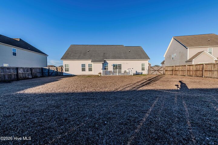 Property Photo: 705 Stafford Lane NC 28546