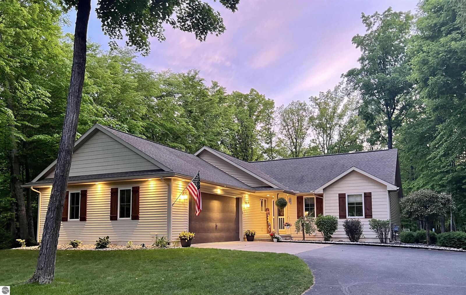 Property Photo: 21522 Forest Trail MI 49307