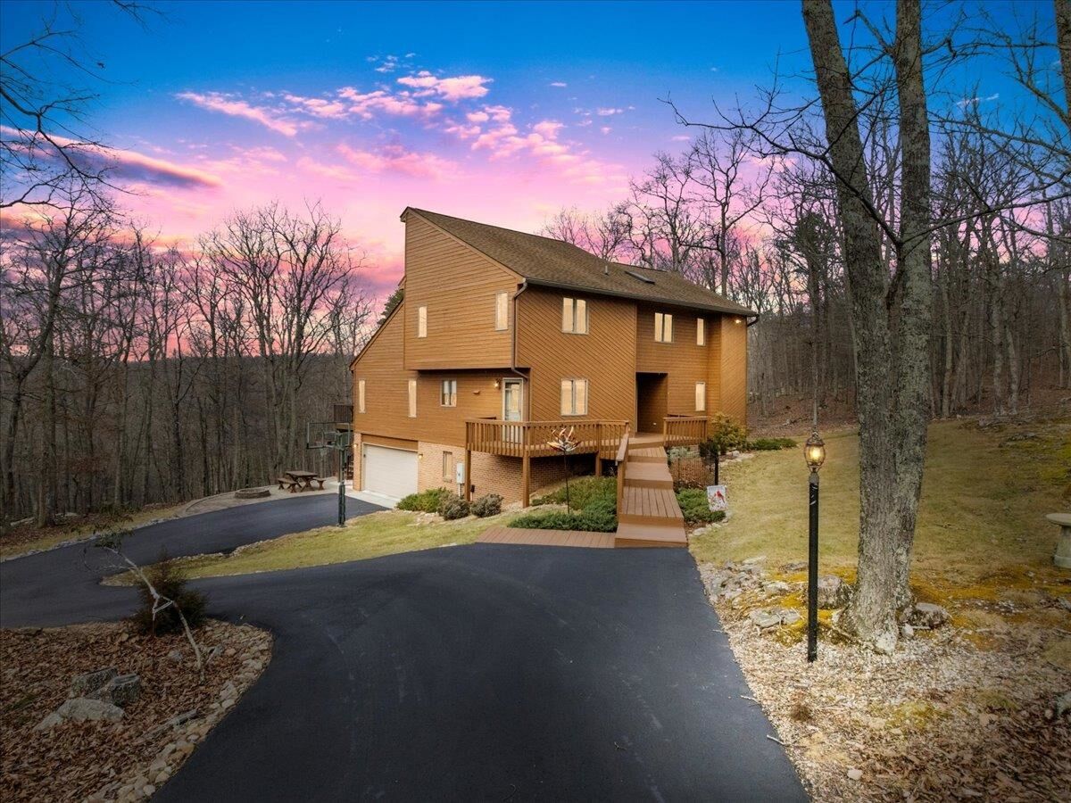 Property Photo:  1634 Smithfield Drive  VA 24060 
