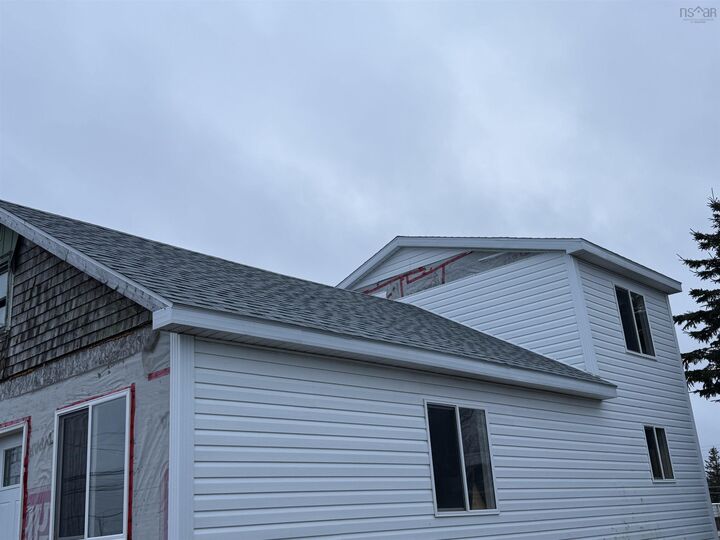 Property Photo:  3792 Ellsworth Avenue  NS B1H 2J2 