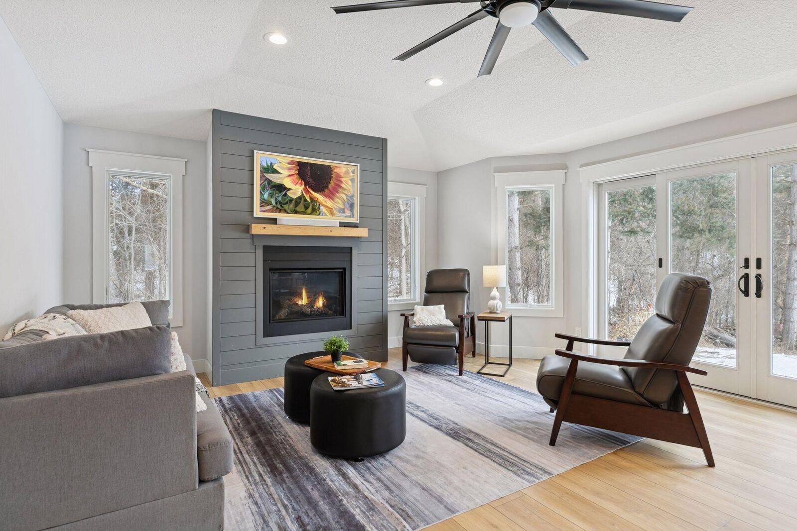 Property Photo: 9353 Stonebridge Trail N MN 55082