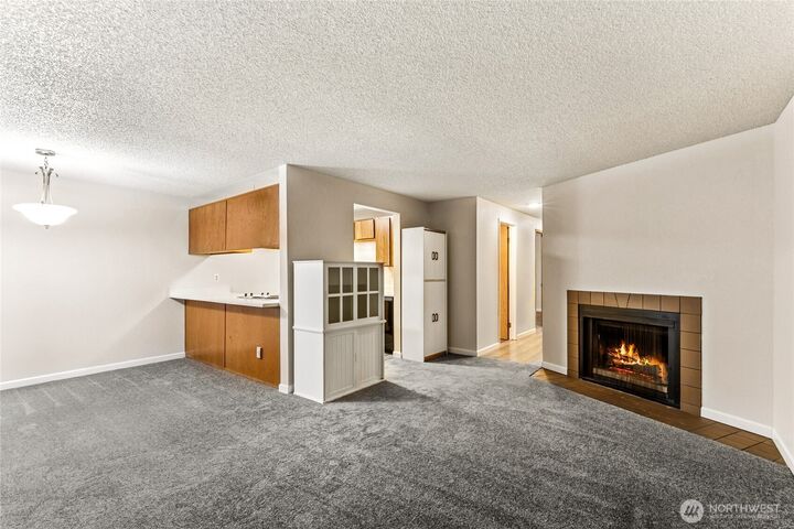 Property Photo:  19855  25th Avenue NE 210  WA 98155 