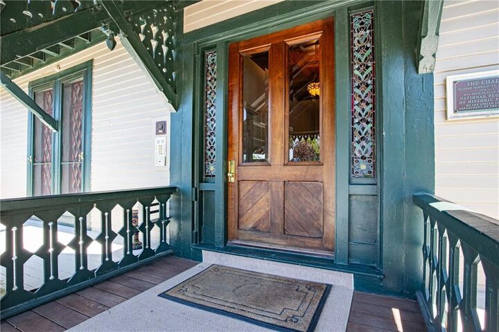 Property Photo:  35 Chastellux Avenue J  RI 02840 