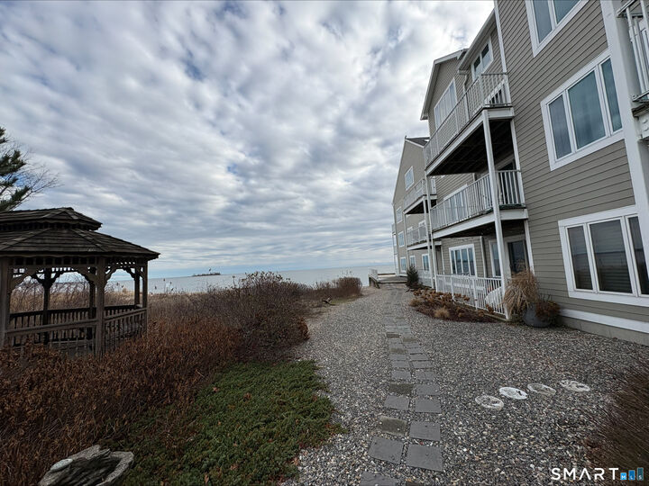 Property Photo:  12 Naugatuck Avenue Apt A7  CT 06460 