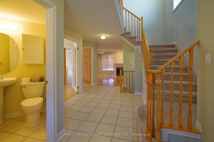 Property Photo: 6 Forest Link Court ON L9R 2A1