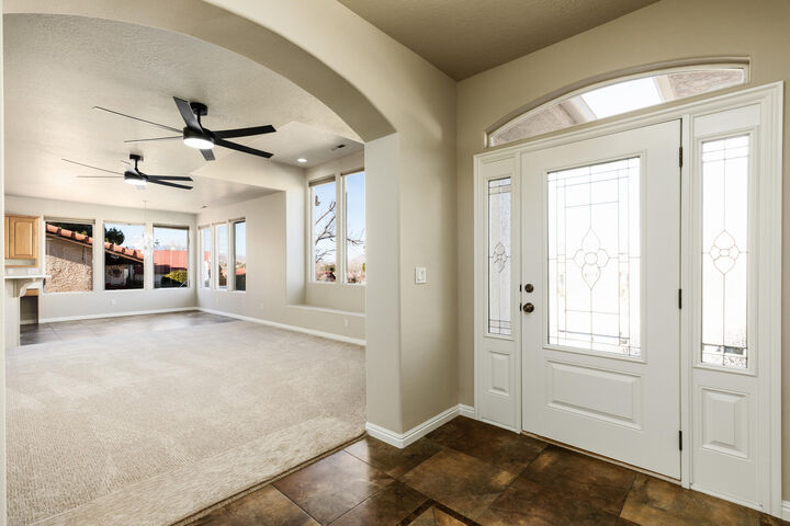Property Photo: 2158 S Balboa Way UT 84770