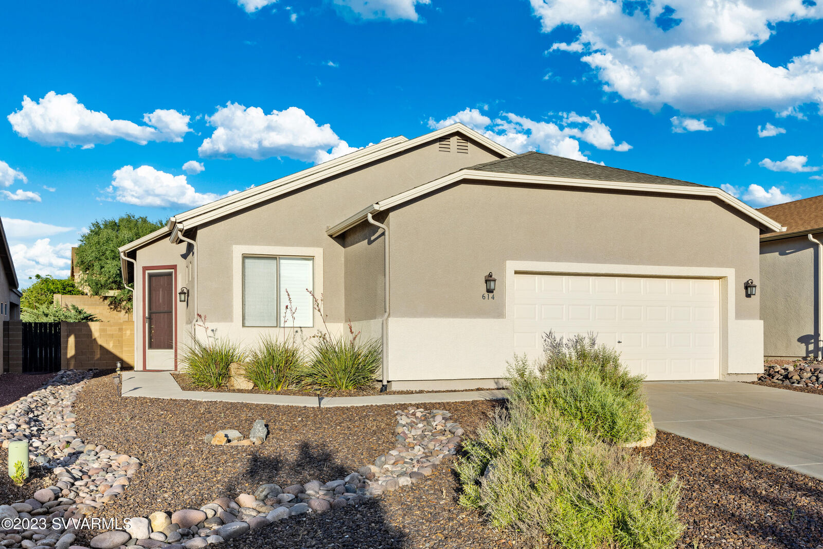 Property Photo:  614 Rowdy Ranch Road  AZ 86322 