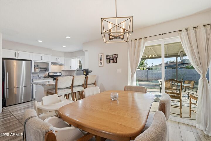 Property Photo:  3543 W State Avenue  AZ 85051 