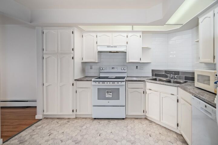 Property Photo: 31930 Old Yale Road 215 BC V2T 2C7