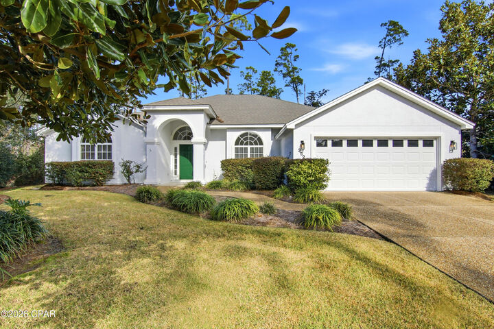 Property Photo: 3522 Fox Run Boulevard FL 32408
