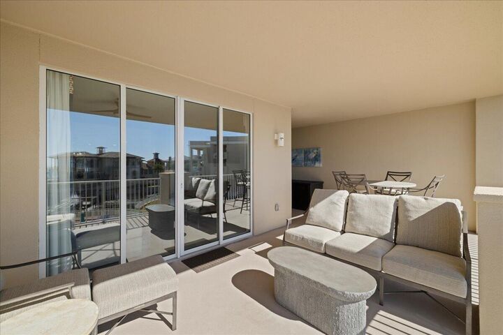 Property Photo:  4045 W County Highway 30A Unit 307  FL 32459 