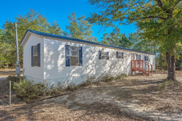 Property Photo:  4451 Goldfinch Way  FL 32539 