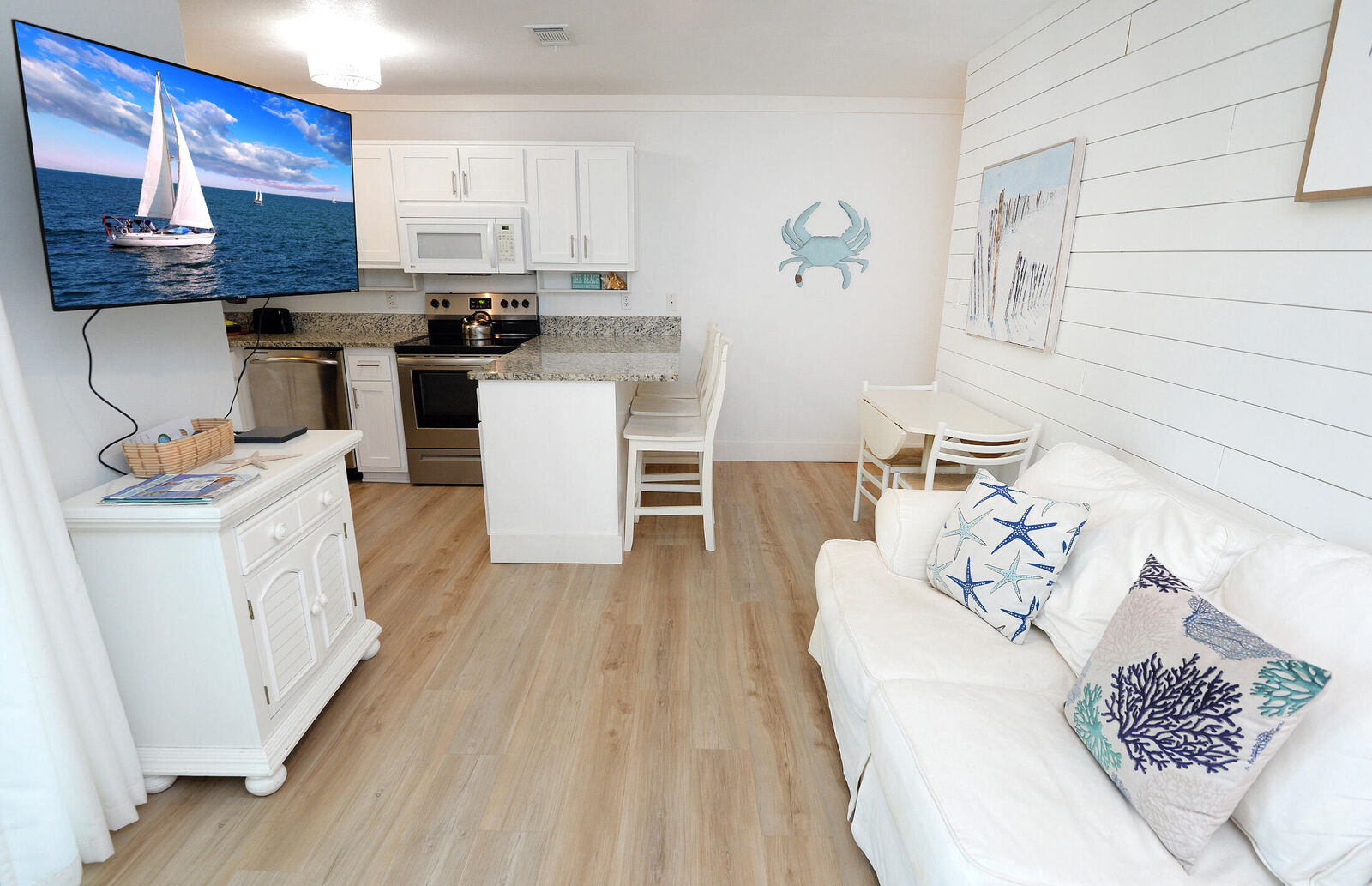 Property Photo: 11 Beachside Drive Unit 713 FL 32459