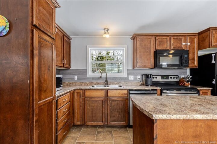 Photo de la propriété:  11 Clara Street  NB E3B 0T8 