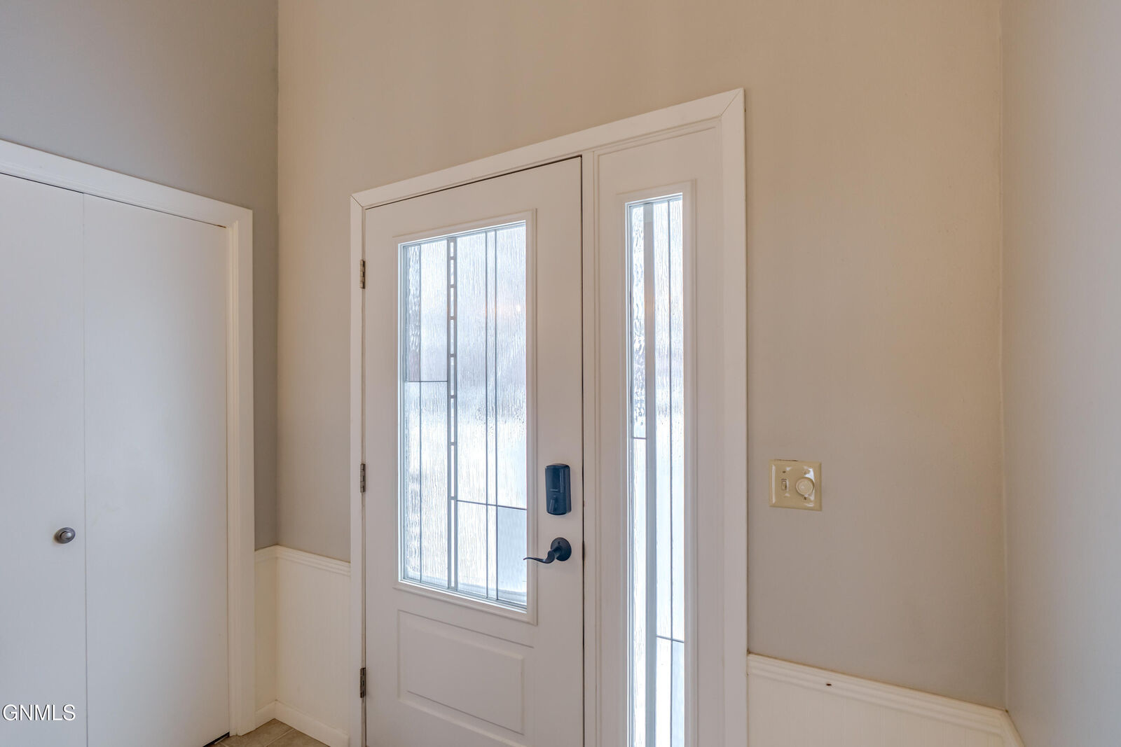 Property Photo:  149 W Brandon Drive  ND 58503 