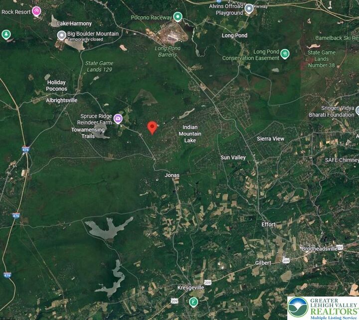 Property Photo: 124 Shawnee Trail 1128 PA 18210