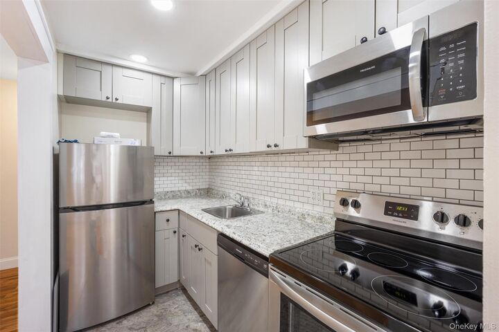 Property Photo:  34 Manor Drive 34  NY 12518 