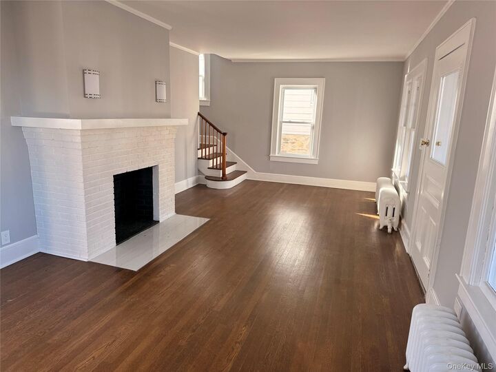 Property Photo:  10 Irenhyl Avenue  NY 10573 