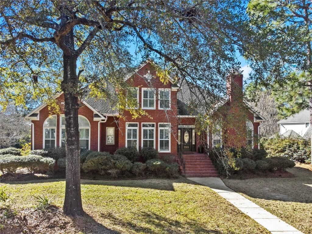 Property Photo: 704 Providence Estates Drive E AL 36695