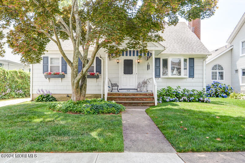 Property Photo:  419 Jersey Avenue  NJ 07762 