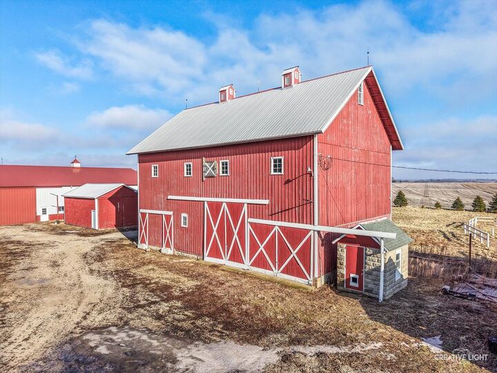 Property Photo: 10256 Somonauk Road IL 60520