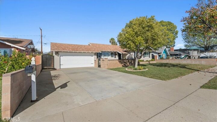 Property Photo: 1212 W Vesta Street CA 91762