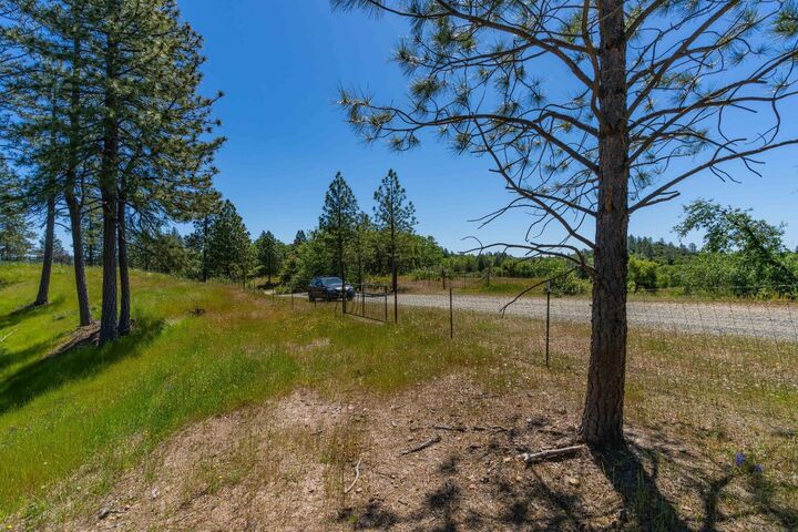Property Photo: 12377 Twin Pines Rd CA 95685