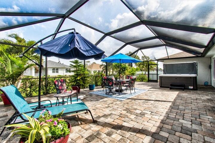 Property Photo: 2723 Van Buren Parkway FL 33993