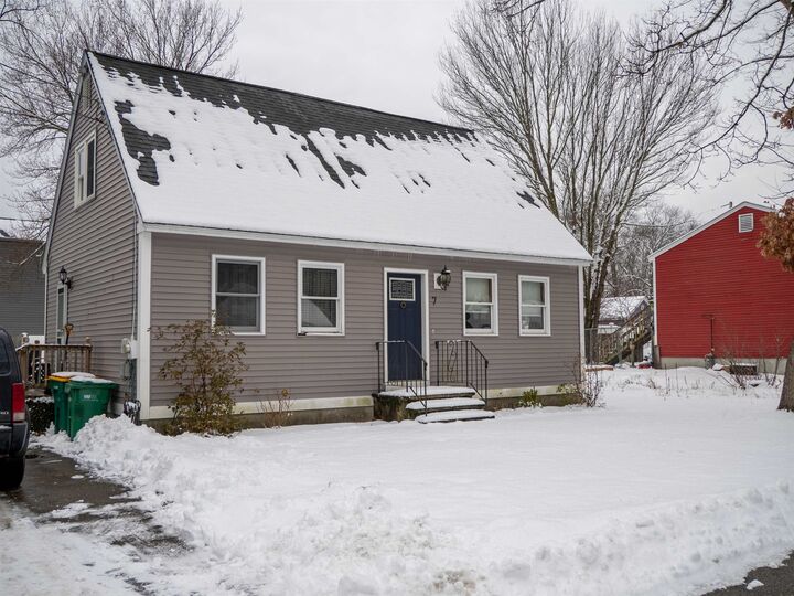 Property Photo:  7 Kim Lane  NH 03867 