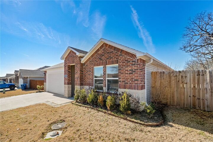 Property Photo: 501 S Smith Avenue AR 72734