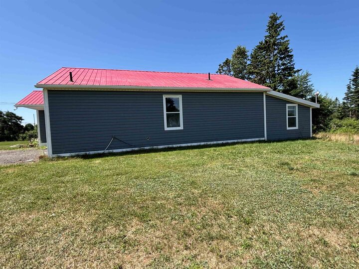 Property Photo:  980 Canoe Cove Road  PE C0A 1H5 