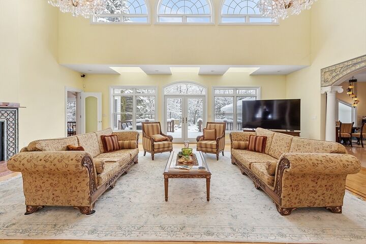 Property Photo:  30 Bridle Path  MA 01545 