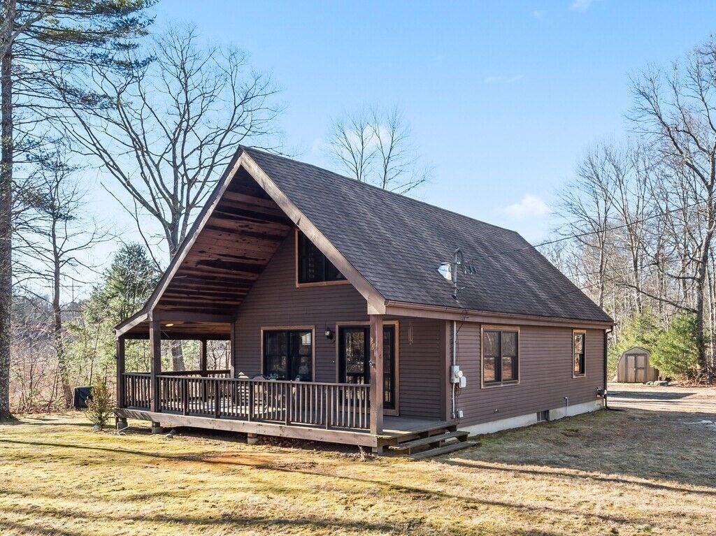 Property Photo:  281 Warren Rd  MA 01010 