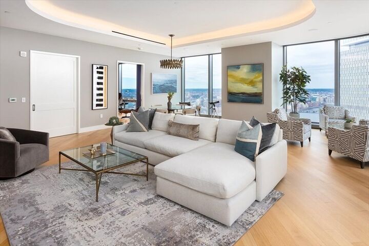 Property Photo:  1 Dalton St 5402  MA 02115 